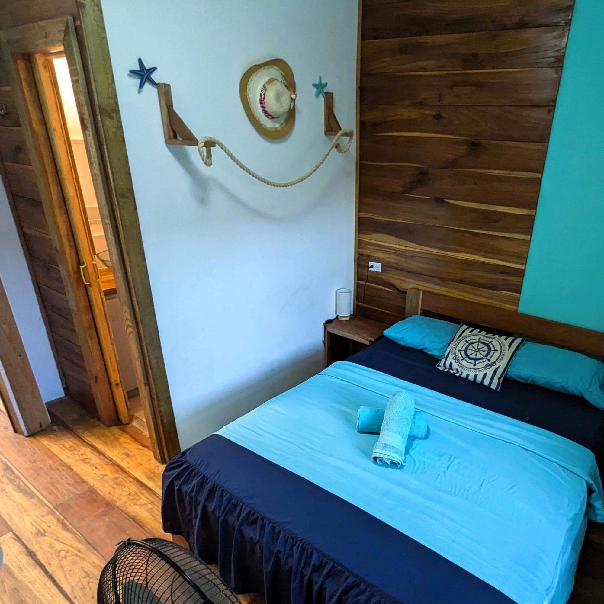 בוקס דל טורו Casa Pelicano מראה חיצוני תמונה
